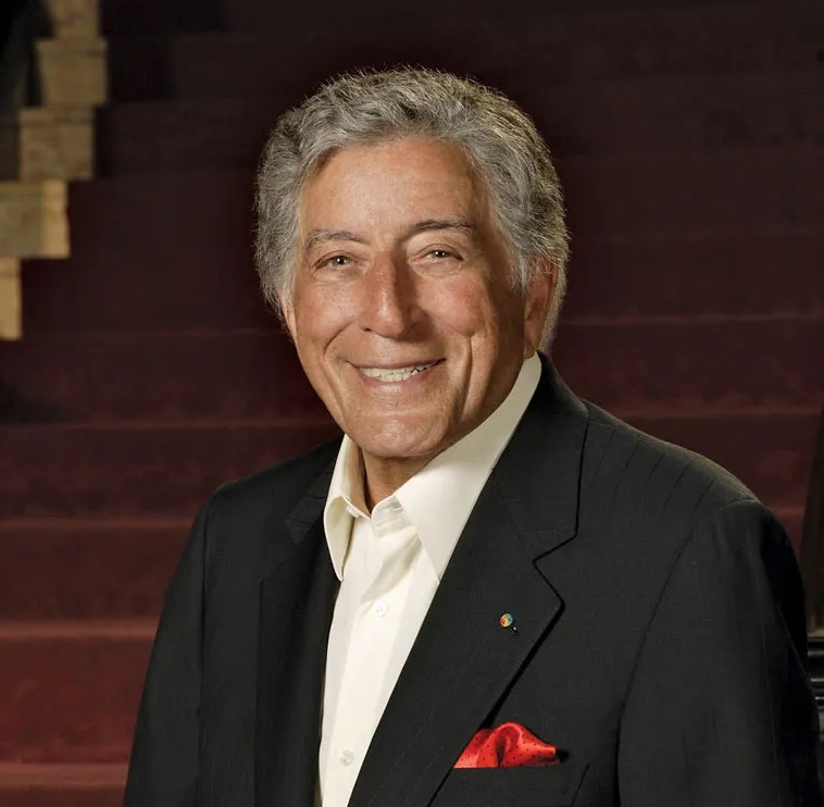 PEOPLE MAGAZINE - AUGUST 07, 2023 - TONY BENNETT (1926 / 2023) THE  INCREDIBLE LIFE OF A LEGEND